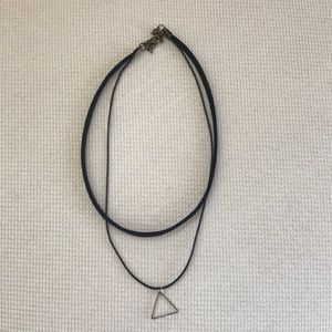 Triangle choker